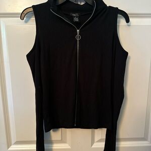 RUE 21 LONG SLEEVE ZIP UP